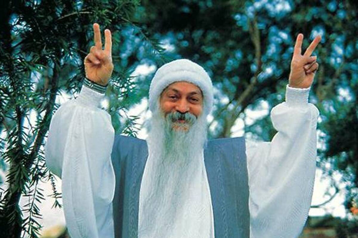 Wild Wild Country cuenta la historia del gurú Rajneesh (Osho) y sus seguidores, que fundaron su propia ciudad en Oregon