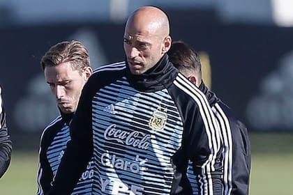 Wilfredo Caballero, en el predio de la AFA