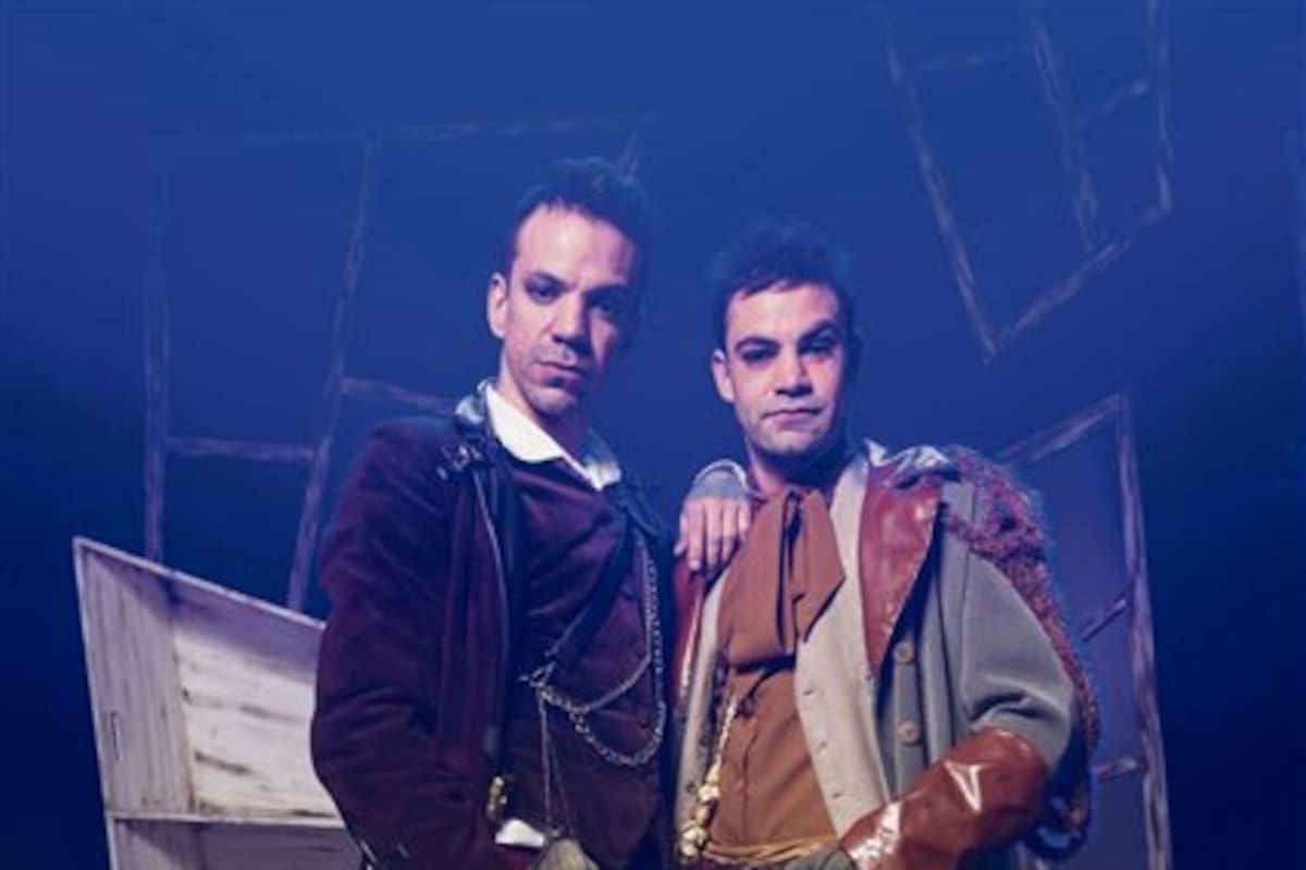 Wilhelm y Jacob Grimm reviven en El Cubo