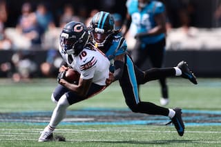 Bears anotan 59 puntos en triunfo inicial pese a días discretos de dos blancos de Williams