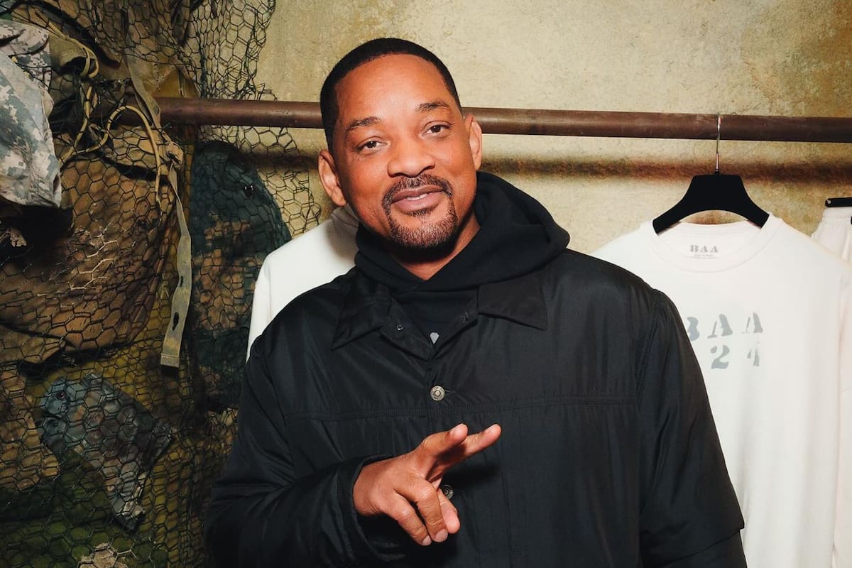 Will Smith se vistió de Neo, el personaje central de la saga Matrix, para un particular videoclip