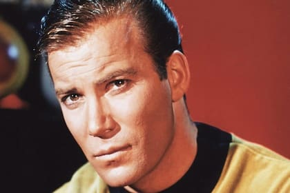 William Shatner como el Capitán Kirk