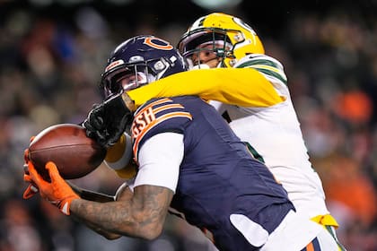 Williams conecta con Moore para conseguir triunfo en tiempo extra para Bears 22-16 ante Packers