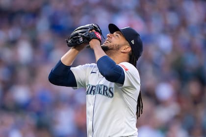 Williamson conecta doble impulsor, Castillo poncha a 8 y Marineros vencen 1-0 a Piratas