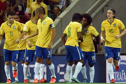 Willian puso en ventaja a Brasil en Fortaleza