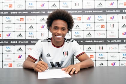 Willian regresa a la Premier para vestir la camiseta de Fulham, luego de su paso por Corinthians