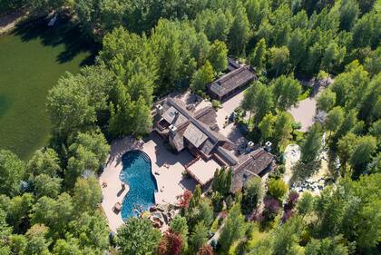 Willis vendió su finca de 9 hectáreas por US$5,5.