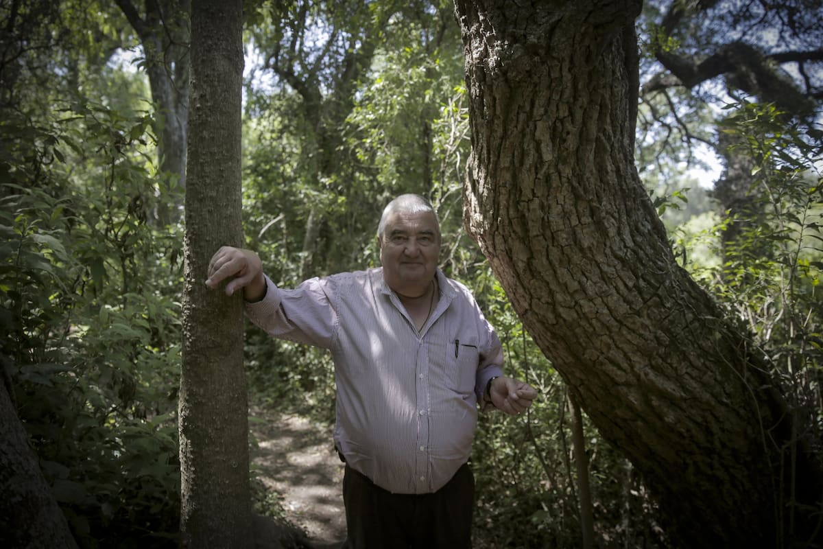 Willy Bryant tiene 73 años; ingresó en 1992 al Parque Natural de la Ribera Norte y desde 1997 ocupa un cargo formal; su permanente esfuerzo para cuidar el ecosistema
