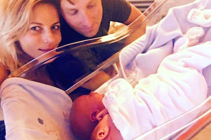 “Willy me acompañó todo el tiempo durante el parto. Él se fue con los bebés a hacerles los controles mientras yo me recuperaba”, dice la modelo y fotógrafa.