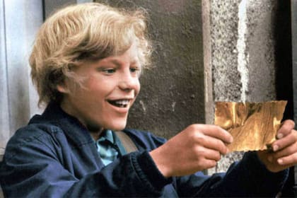 Willy Wonka y la fábrica de chocolate fue estrenada por primera vez en la pantalla grande en el año 1971