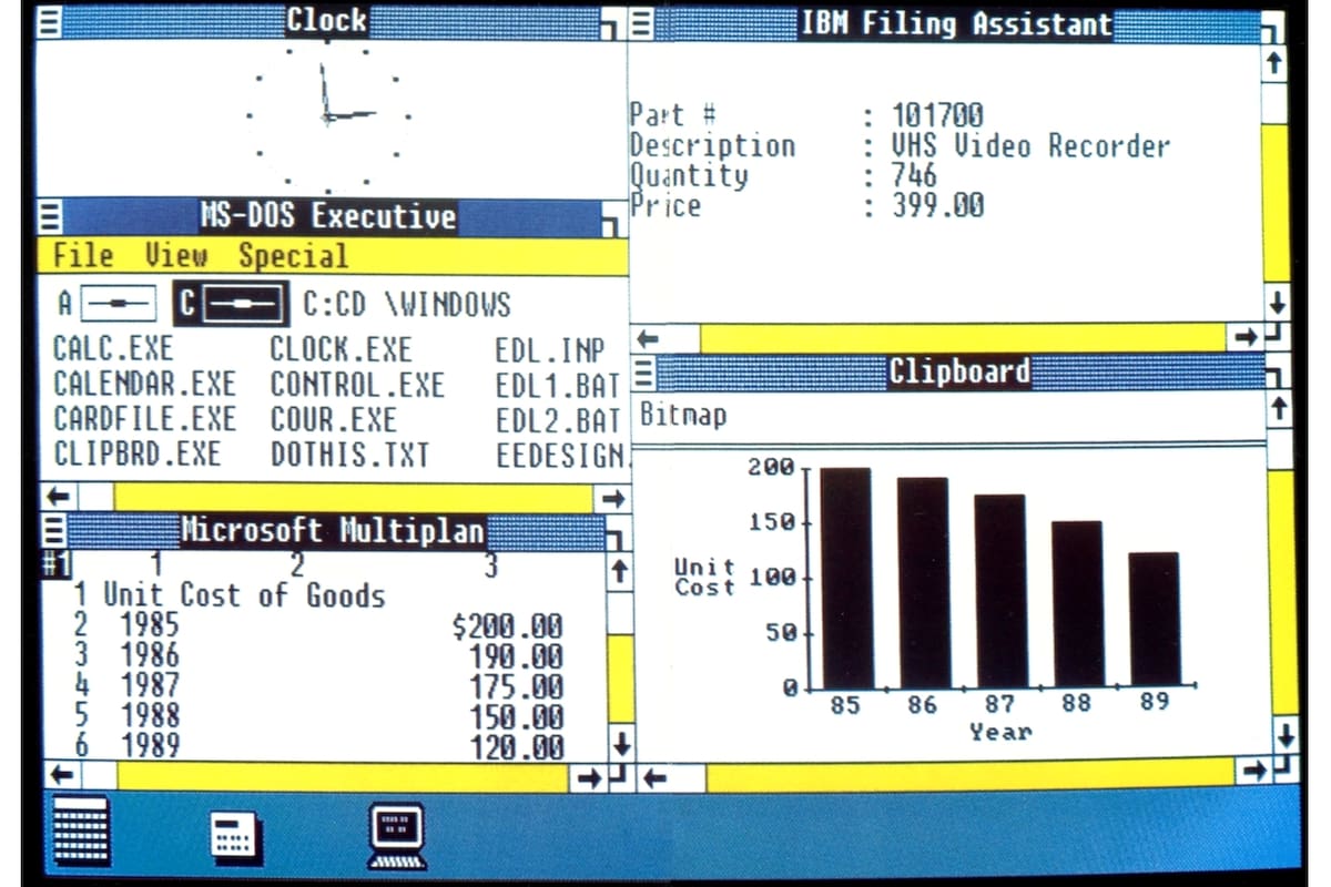Windows 1.0 debutó el 20 de noviembre de 1985; era un entorno de escritorio precario, que corría sobre DOS