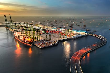 Winner Concrete Infrastructure -Andre Hidayat Arrasuli – Jakarta (Photo: Business Wire)