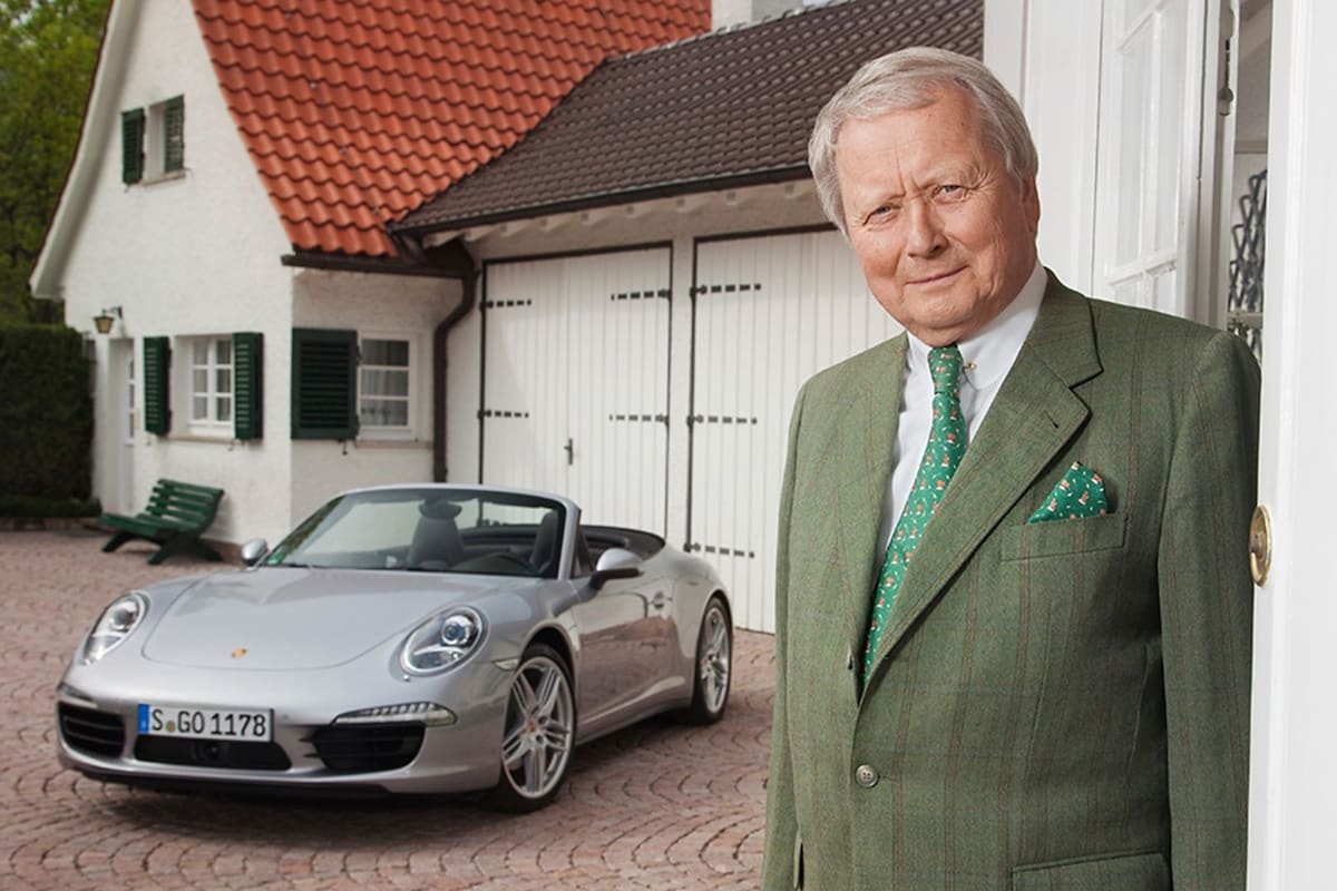 Wolfgang Porsche, heredero de la icónica marca de autos, vende su castillo en Salzburgo tras disputa vecinal 1 Wolfgang Porsche, heredero de la icónica marca de autos, vende su castillo en Salzburgo tras disputa vecinal