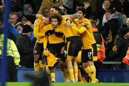 Wolverhampton se quedó con una victoria agónica y muy importante