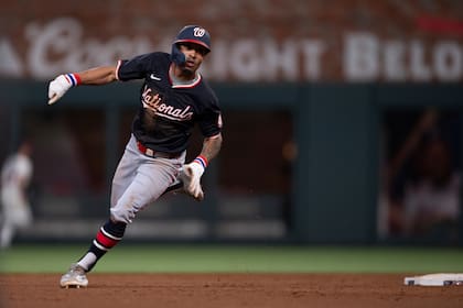 Wood impulsa carrera decisiva en la 8va y Nacionales rompen racha de 7 derrotas al superar a Bravos