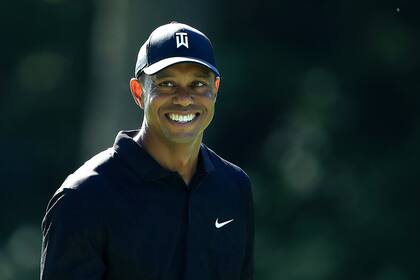 Woods vuelve al circuito de la PGA después de cinco meses