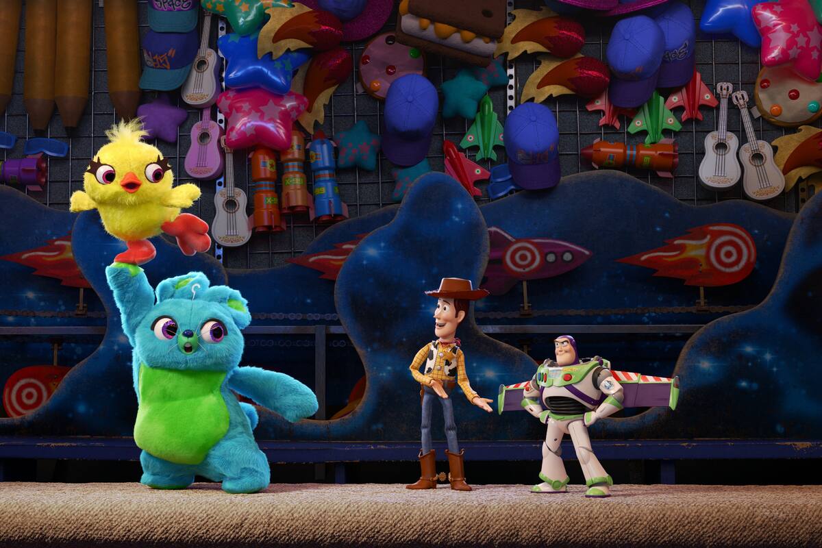 Woody y Buzz, con nuevos amigos