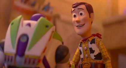 Woody y Buzz Lightyear temen ser cambiados por la tecnología en la nueva entrega de Toy Story