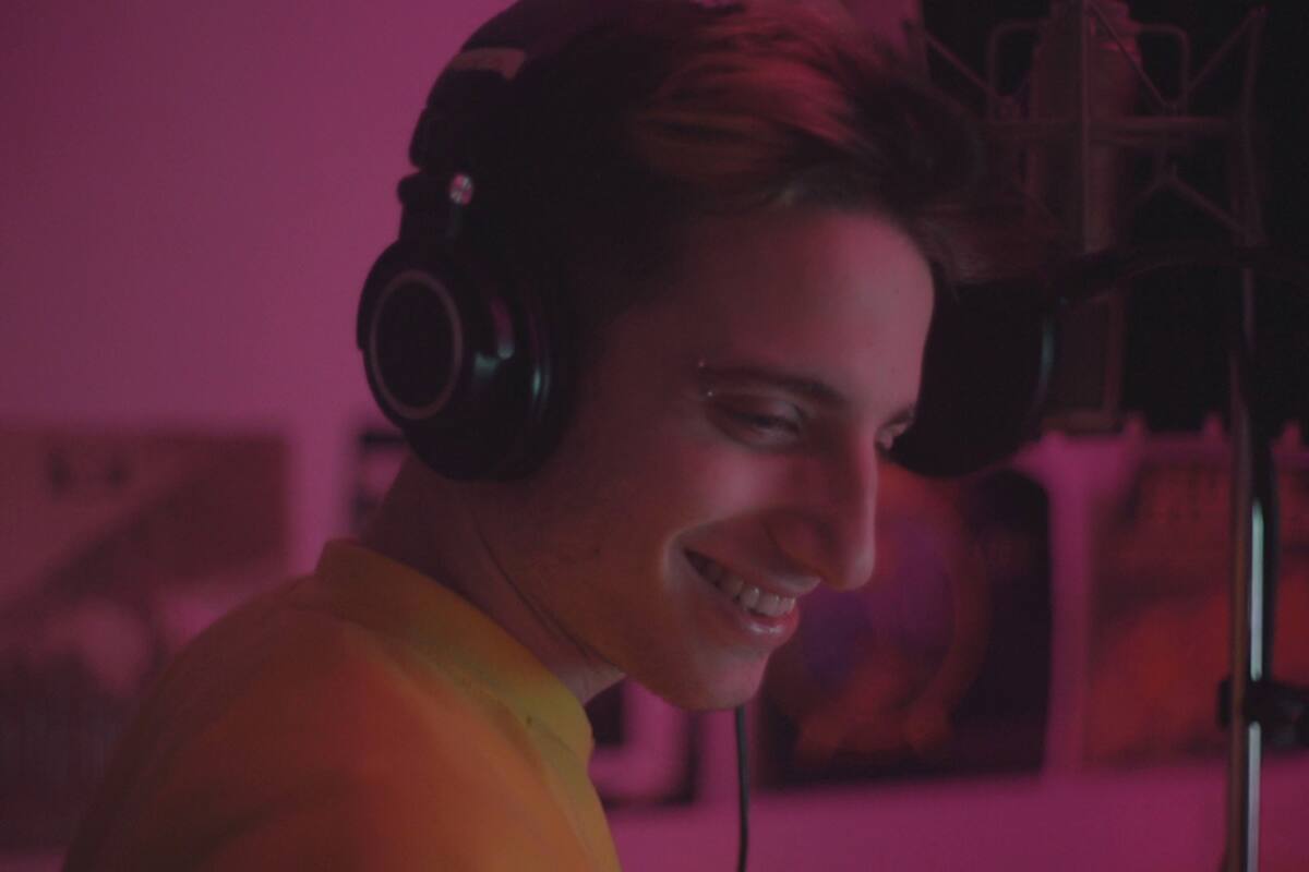 Wos durante la grabación de su primer disco