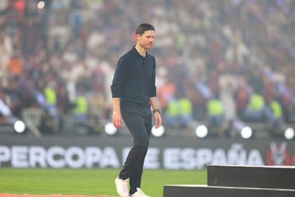 Xabi Alonso se quedó solo