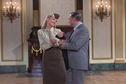 Xanadu, el musical con musas griegas, patines y Gene Kelly que fue uno de los grandes fracasos de los 80