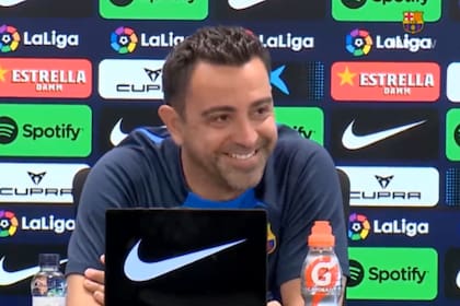 Xavi Hernández hizo reír a todos durante su conferencia de prensa