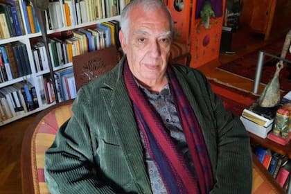 Xavier Roca-Ferrer, el autor del libro Talleyrand. El 'diablo cojuelo' que dirigió dos revoluciones, engañó a veinte reyes y fundó Europa