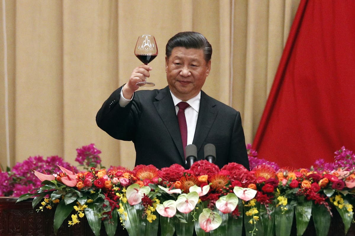 Xi habló hoy durante la comida de gala en la que se festejó el 70° aniversario de la llegada al poder de los comunistas