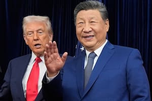 Xi y Trump en el Aeropuerto Internacional de Gimhae, en Busan, Corea del Sur