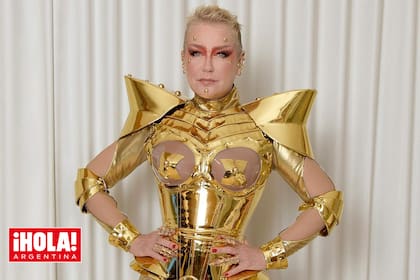 Xuxa fue "dama de honor" de una gran fiesta organizada por una reconocida marca de make up.