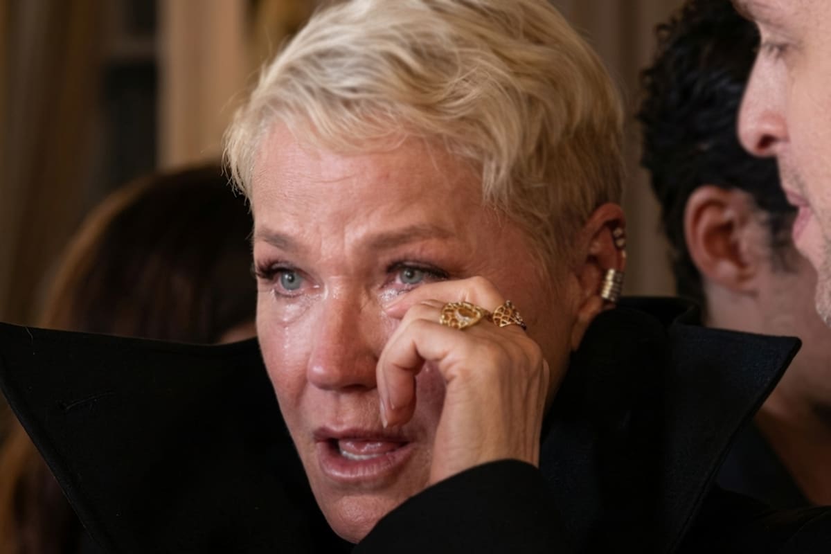 Xuxa se emocionó hasta las lágrimas durante el desfile organizado por su hija Sasha Meneghel