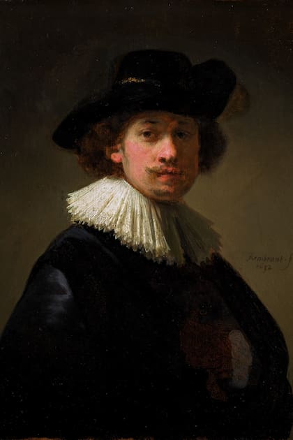 La pintura lo muestra vestido de manera formal, con un cuello blanco y un sombrero negro, algo atípico en sus autorretratos. "Tal vez eligió vestirse así como una suerte de carta de presentación, para sugerir que era igual a los clientes que retrataba", dice la casa de subastas