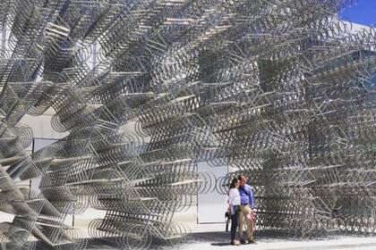 Forever Bicycles, la instalación de Ai Weiwei en la explanada de Fundación Proa se convirtió en un imán para las fotos