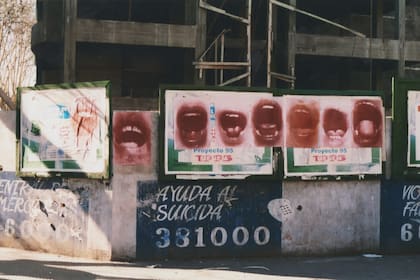 Registro de Bocanada, intervenció urbana de Graciela Sacco en Rosario, 1993