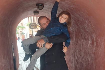 “Y en el camino aprendí el famoso bajar un cambio, mi marido tiene mucho que ver en eso"