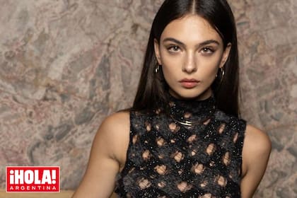 Ya debutó en la pantalla grande y, además, con su mirada potente y su porte (mide 1,78 metro), es la chica más buscada por las marcas de lujo.
