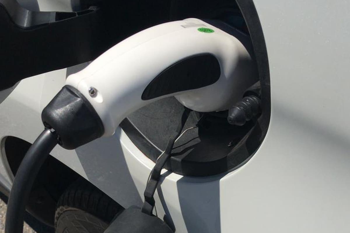 Ya es posible convertir un auto común en eléctrico en la Argentina