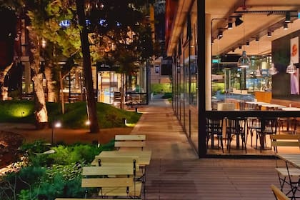 Ya hay ocho marcas instaladas en el paseo gastronómico de Thays Parque Leloir, en zona oeste