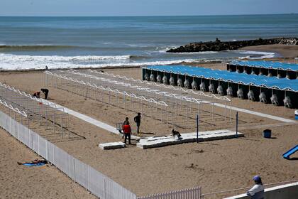 Ya hay reservas para alquilar carpas en Mar del Plata