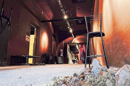 Ya pueden verse los escombros donde alguna vez hubo tres salas teatrales
