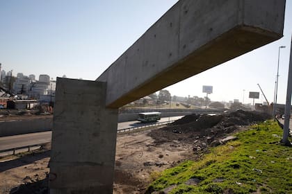Avanzan las obras de la Autopista Illia