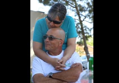 Yaffa, junto a Lior (Facebook)