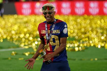 Yamal: 'No me comparo con nadie y mucho menos con Messi'