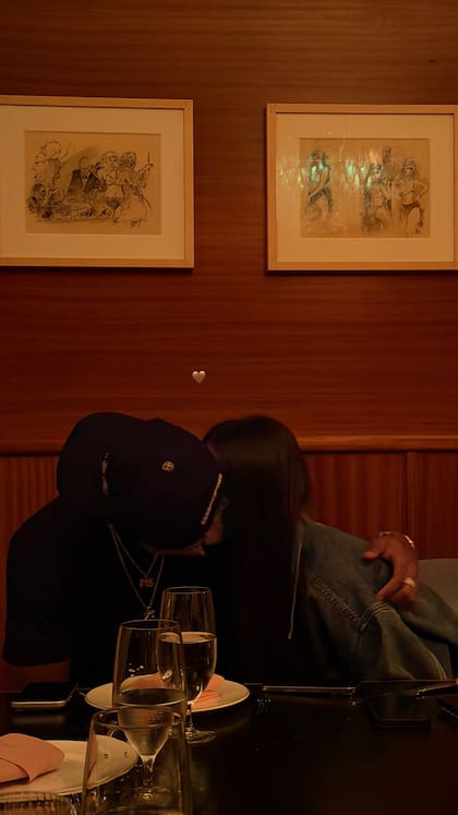 Yamal y García enamorados tras el pase de España a los octavos de final (Foto: Instagram @ineesgaarcia)