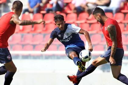 Yamil Asad anotó el gol para la victoria ante el Rojo