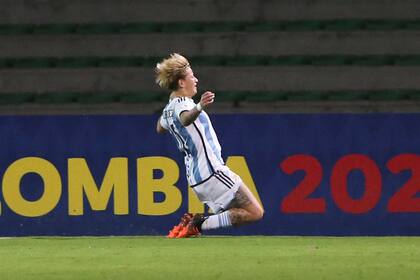 Yamila Rodríguez, dos goles y la figura del partido