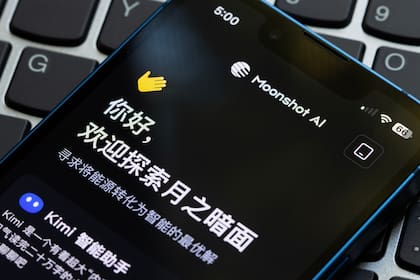 Yang Zhilin, de apenas 34 años, fundó Moonshot AI, que presentó el 17 de julio un nuevo modelo que, según se afirma, compite con los mejores desarrollados en Estados Unidos