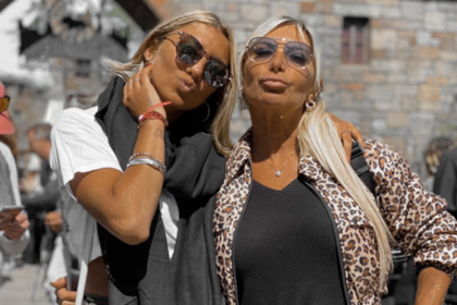 Yanina Zilli hoy, con su hija Ornella, de 20