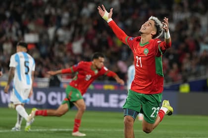 Yassir Zabiri marcó los dos goles de Marruecos en la victoria sobre la selección argentina