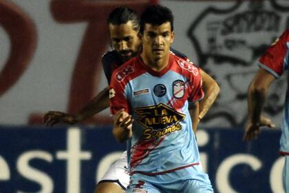 Yepes debutó en el empate de San Lorenzo en Sarandí